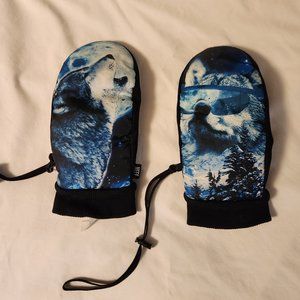 Neff wolf mittens